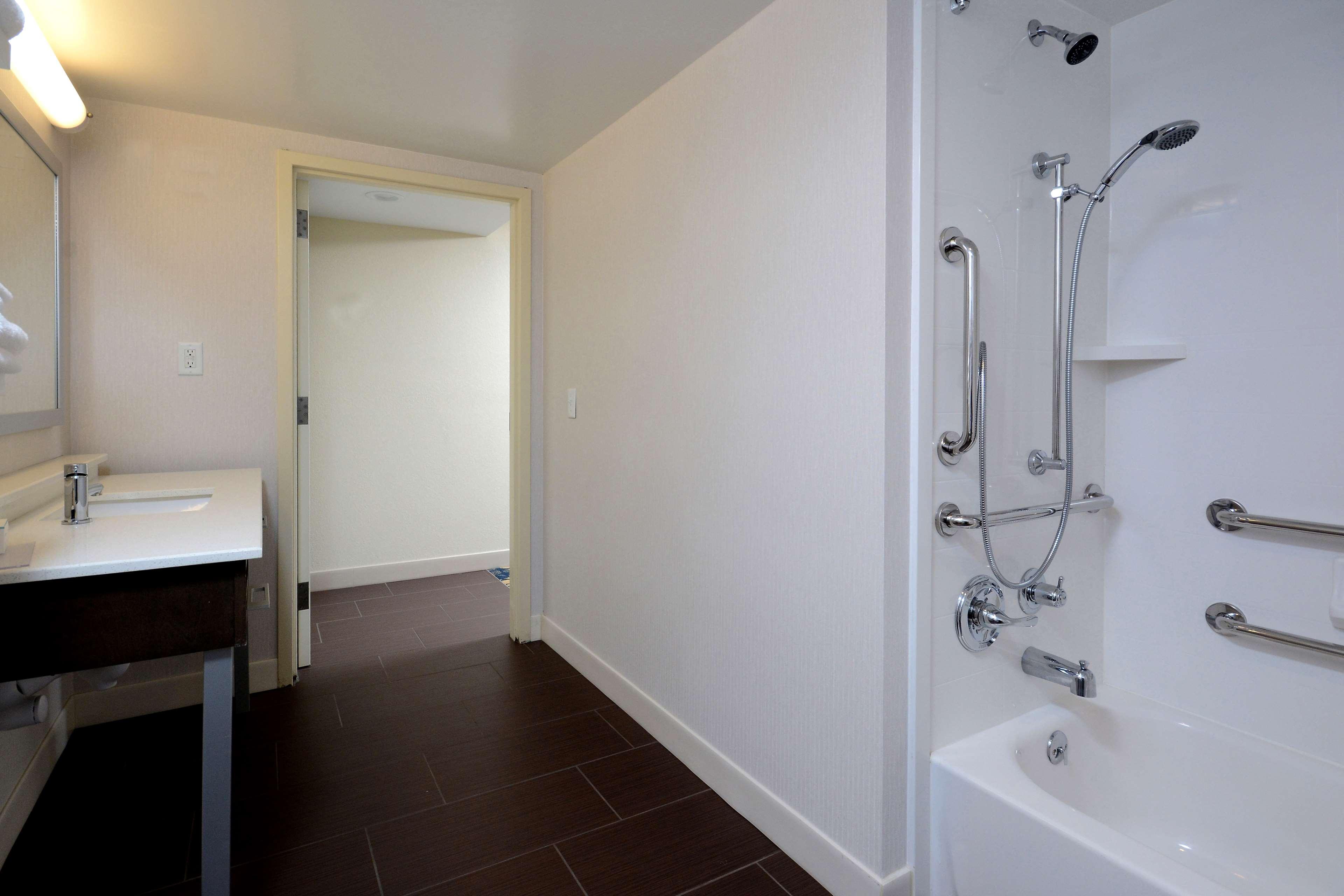 Hampton Inn Roxboro מראה חיצוני תמונה
