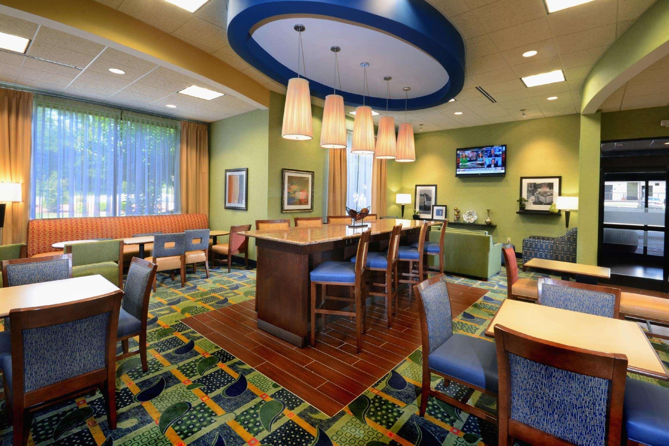 Hampton Inn Roxboro מראה חיצוני תמונה