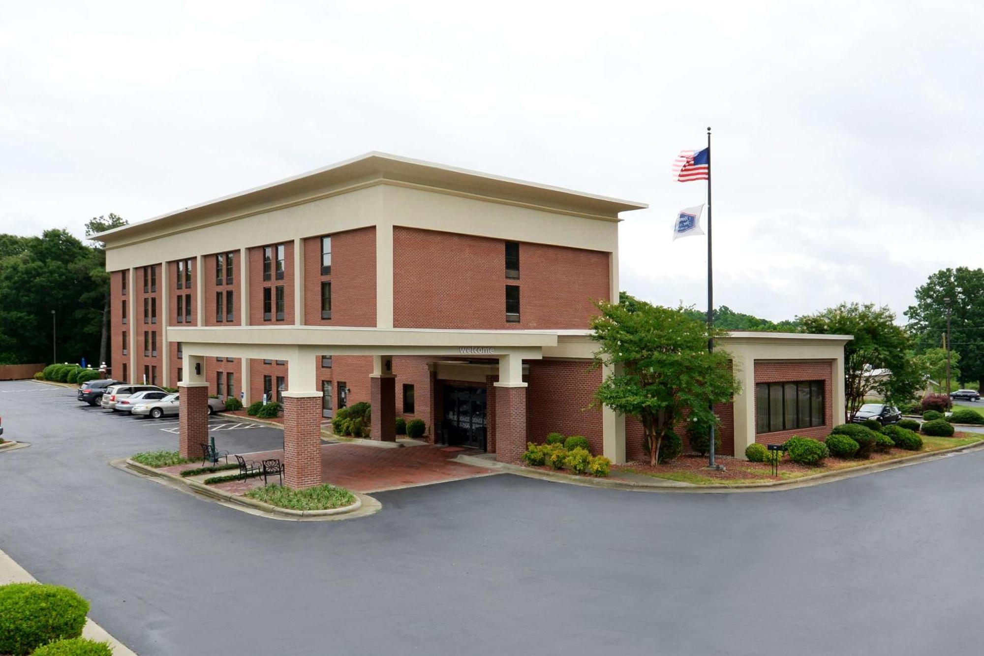 Hampton Inn Roxboro מראה חיצוני תמונה